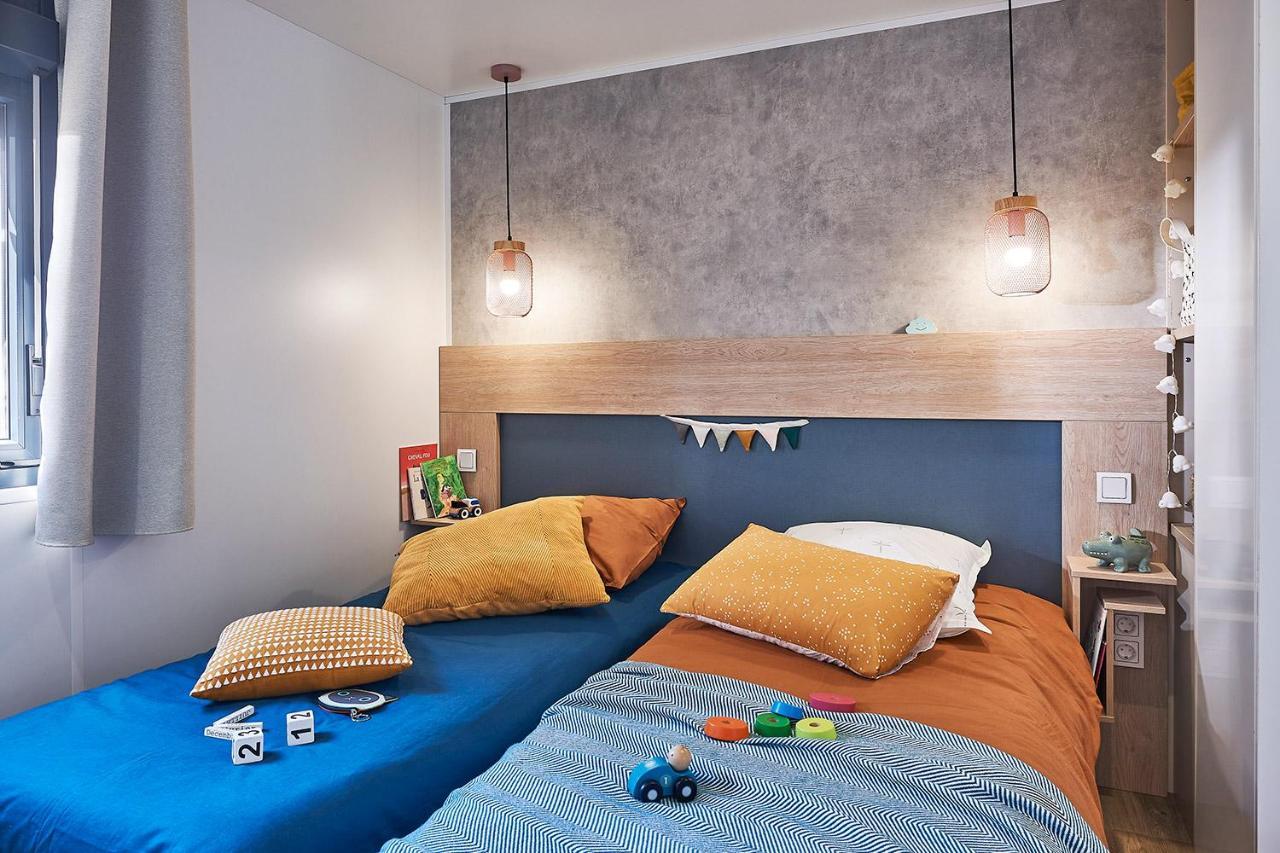 Camping Country Park Crecy La Chapelle - Site Officiel - Next To Disneyland Paris Exterior foto